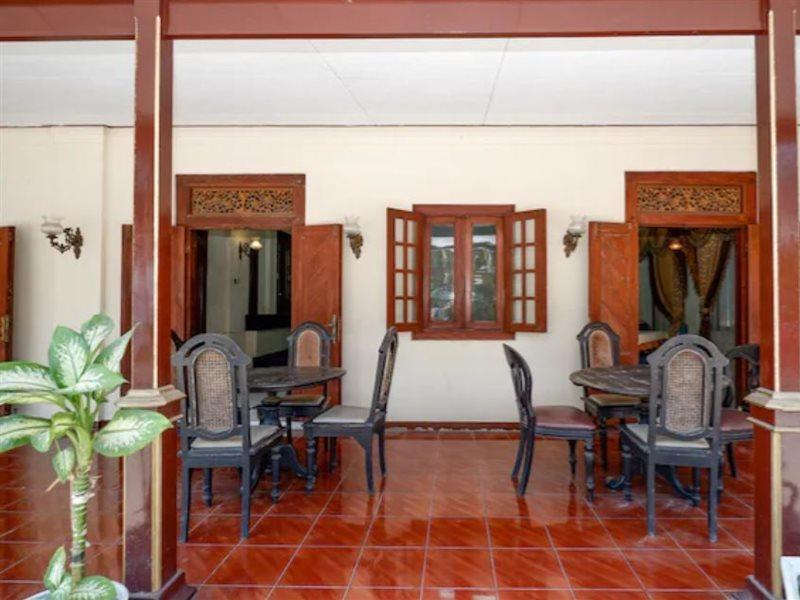 Super Oyo Capital O 1644 Hotel Griya Kencana Surakarta  Екстер'єр фото